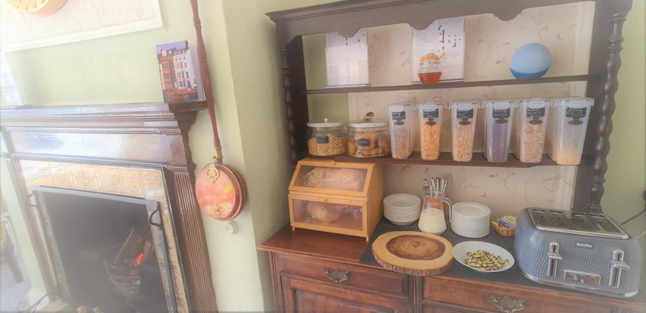 Serenity Guest House Σκάρμπορο Εξωτερικό φωτογραφία