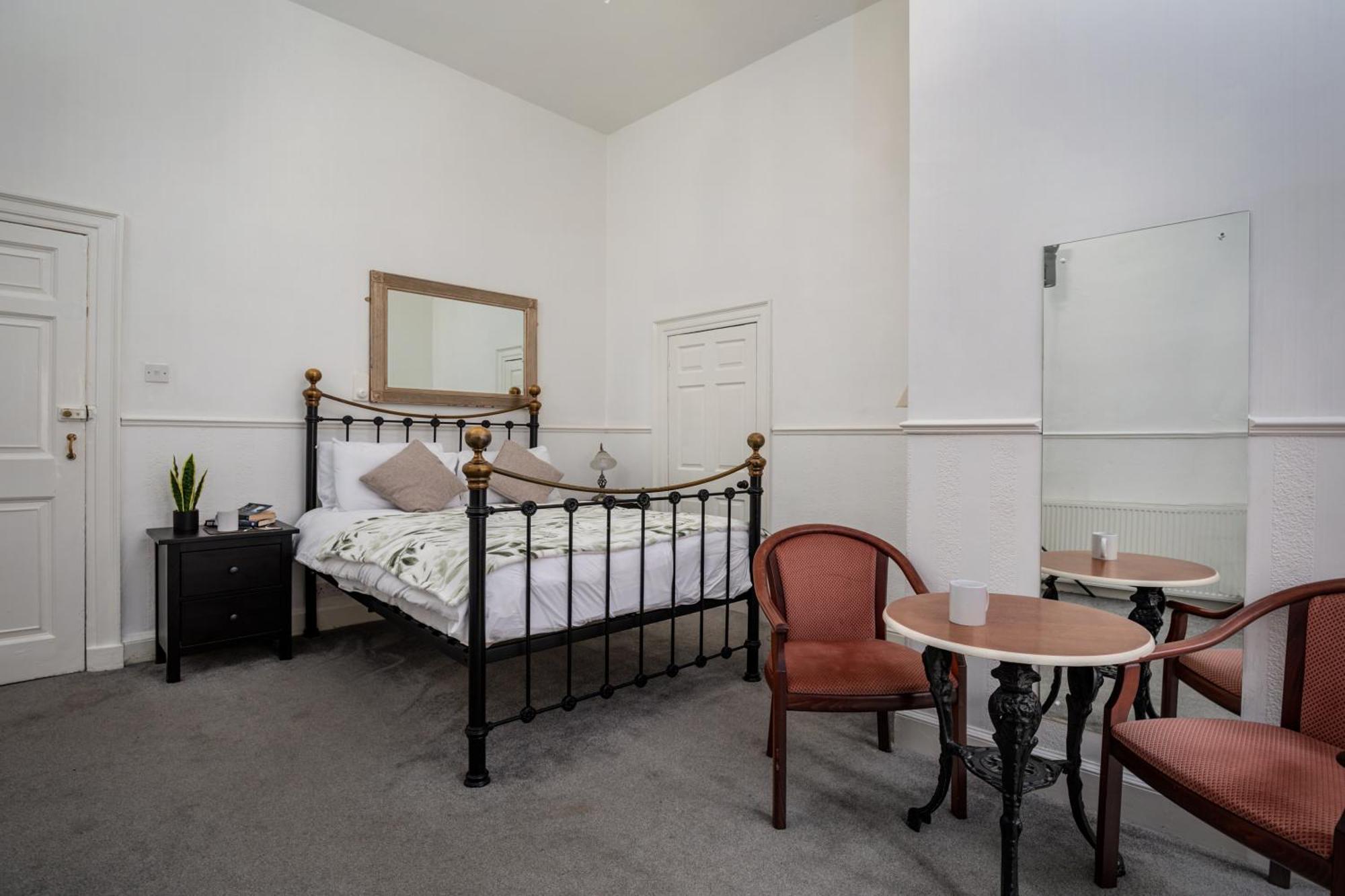 Serenity Guest House Σκάρμπορο Εξωτερικό φωτογραφία